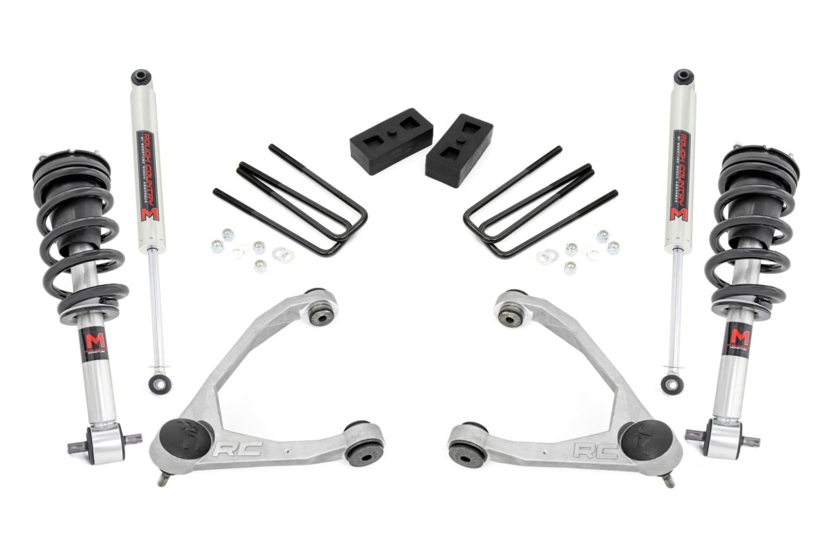 GMC Sierra 1500 Suspension Lift Kit - Rough Country - 3.5 Inch Lift Kit | Cast Steel | M1 Strut - '07-'13